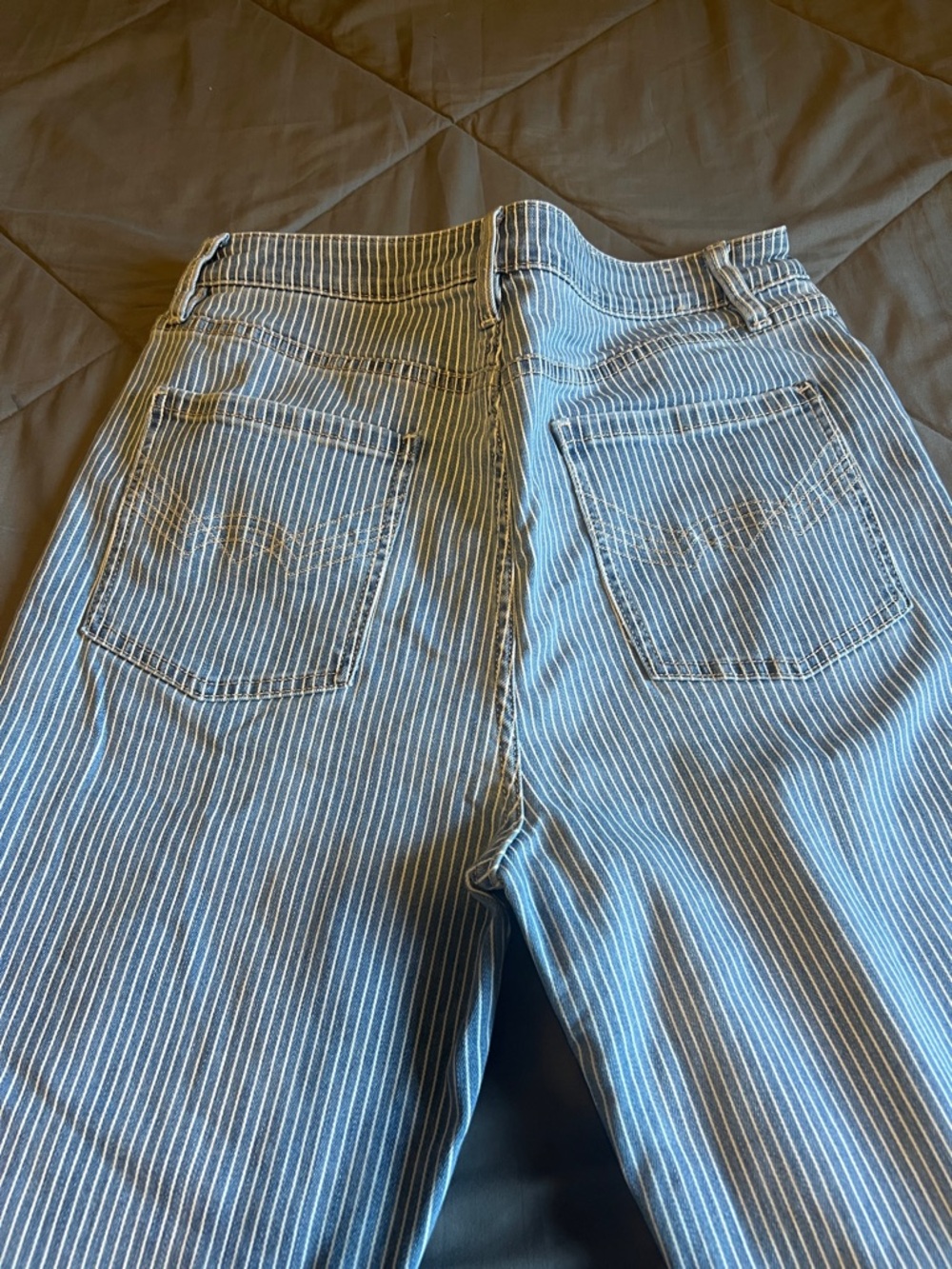 Idyllwind Light Blue Pinstripe Flare Jeans - Picture 4 of 8